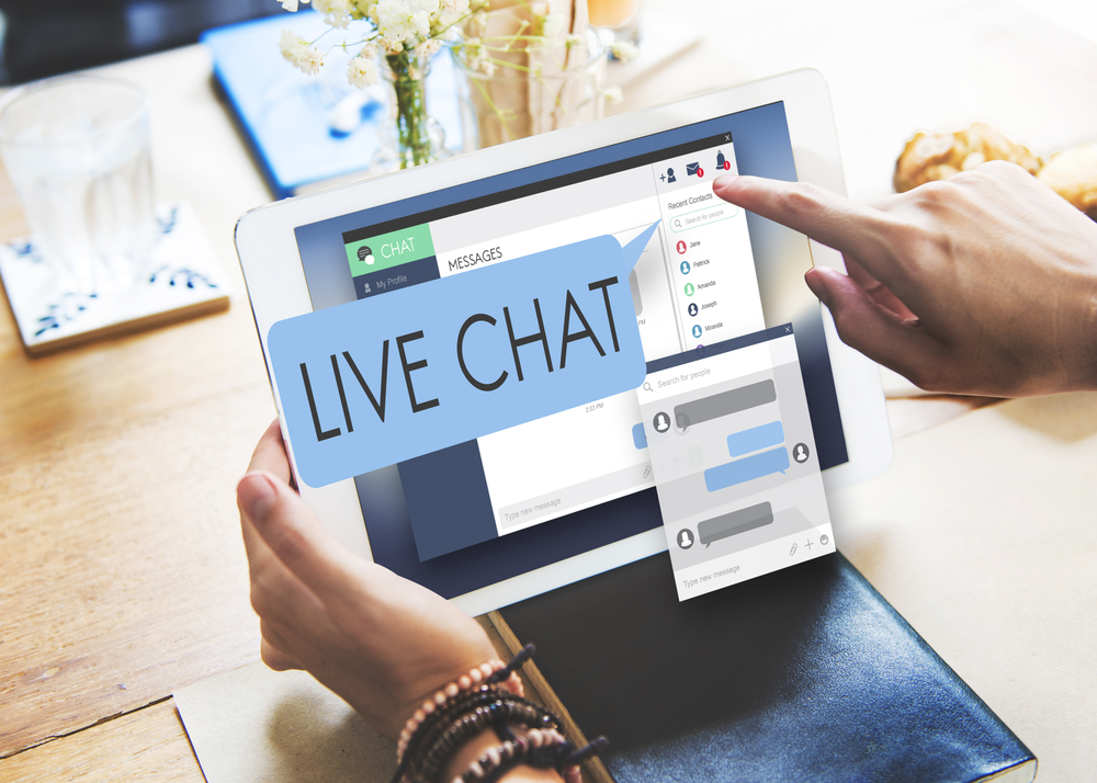 De ce cumparatorii online prefera sa foloseasca chatul online de pe site in locul altor canale de comunicare