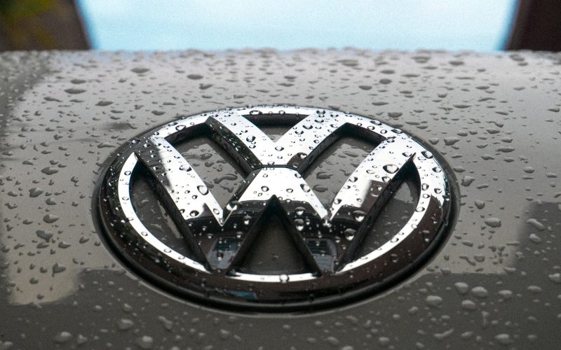 Navigație Dedicată Passat B7: Confort și siguranță în fiecare călătorie